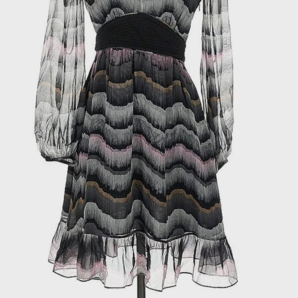 Diane von Furstenberg Dress Size 2 - Picture 2 of 7